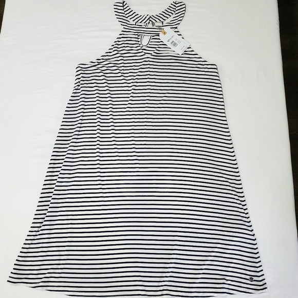 Roxy Dresses & Skirts - Roxy keyhole sundress